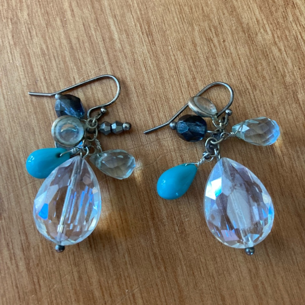 ⭐️2X HP⭐️EUC Anthro lightweight blue dangly earrings. - Picture 2 of 2